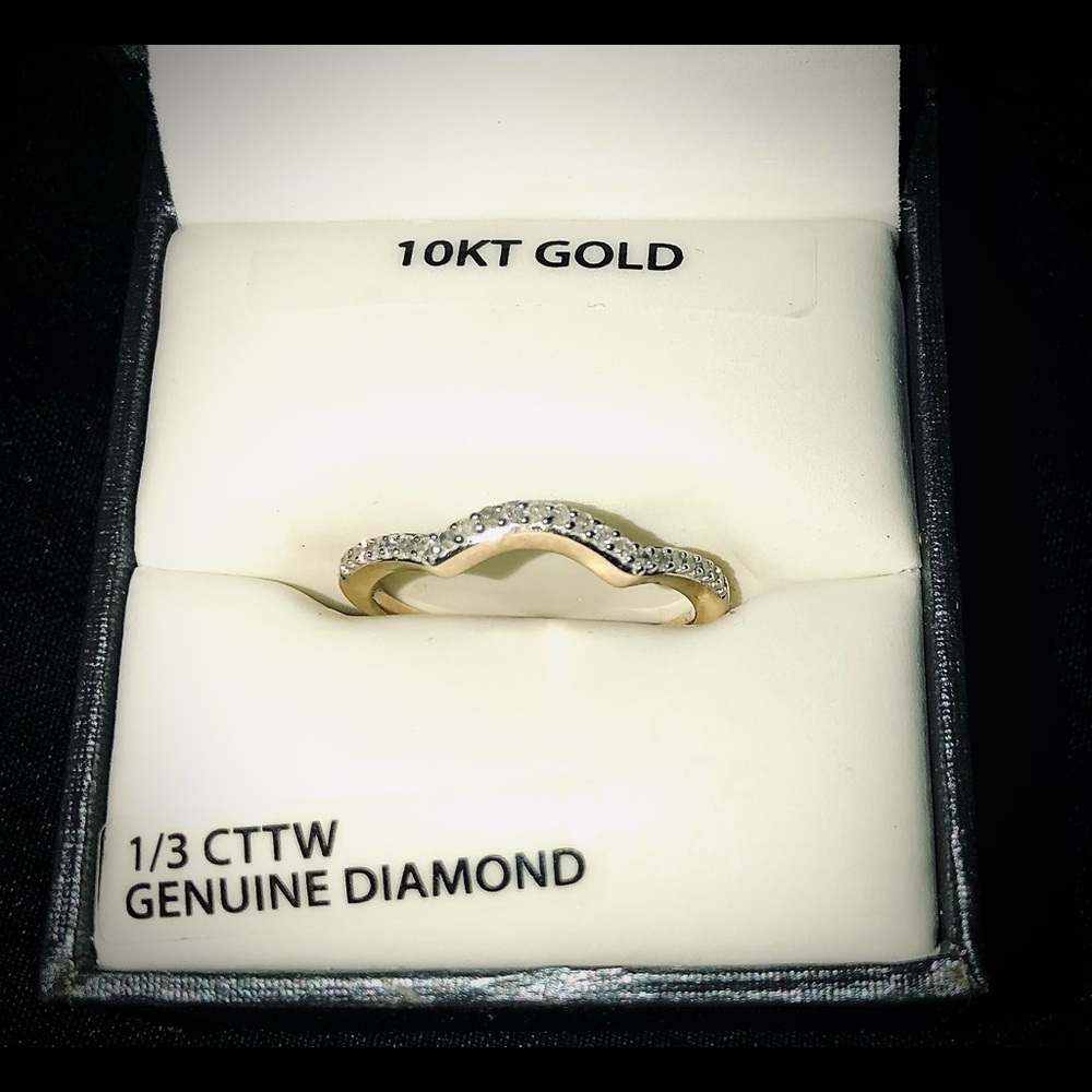 1/3 CCTW genuine diamond 10k Yellow Gold ring 💍